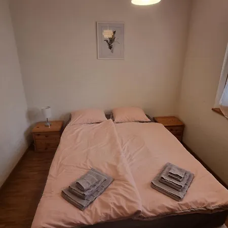 La Roussane Spacieux Et Confortable